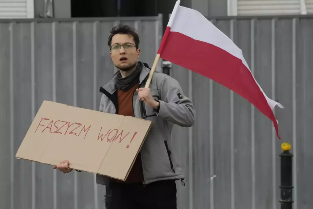 Ukrainian Refugees in Poland Face Rising Abuse Amid Election Tensions